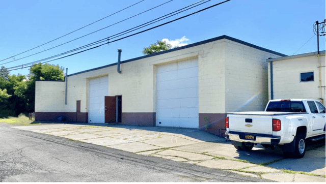 89 Robinson Street & 4 Montgomery Street
